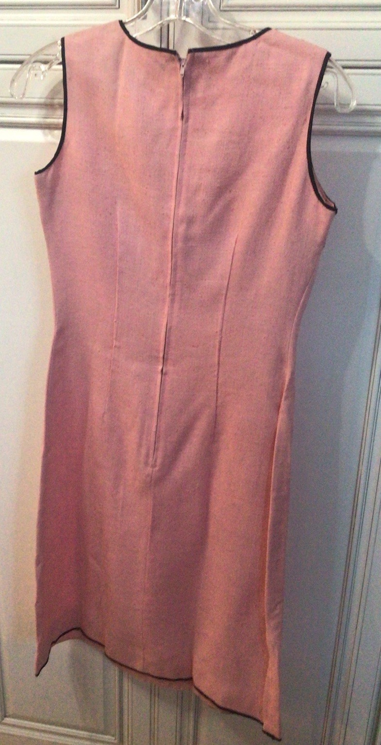 UNIQUE Vintage 1960’s MCM Mod Pink & Black Shift Dress by Carlette Size 5
