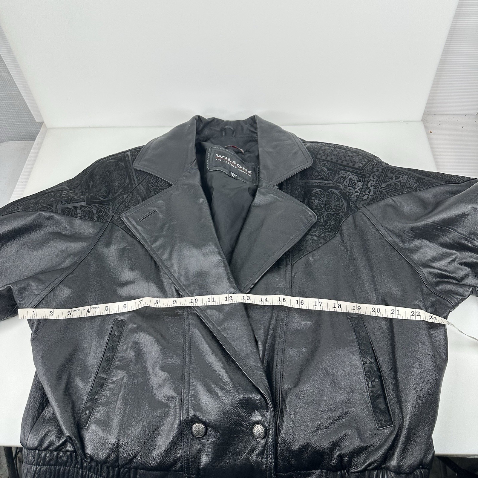 Vintage 80s Wilsons Womens Black Leather Batwing Bomber Jacket Embossed Sz XL