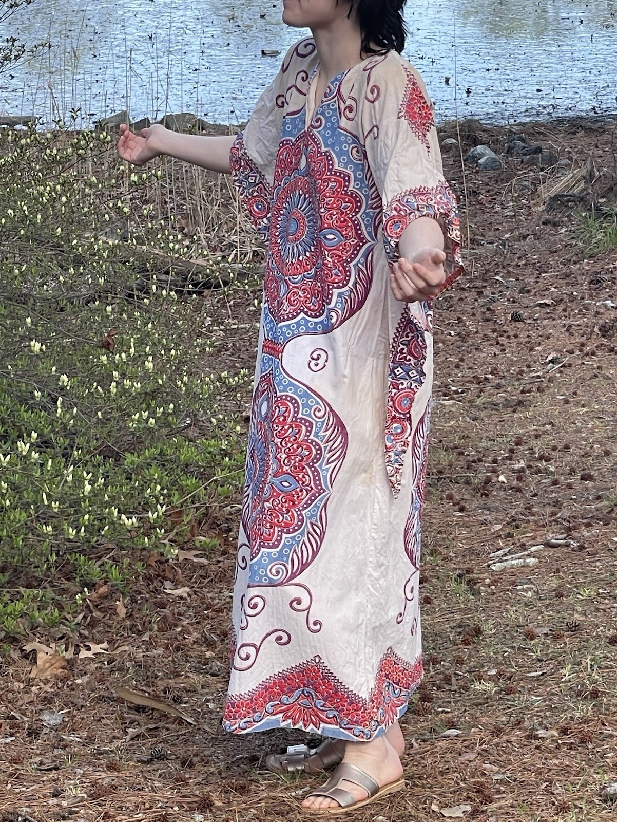 1960s Handsewn White Kaftan Mumu Flowy Sleeve Detail Hippy Mrs. Roper Cotton