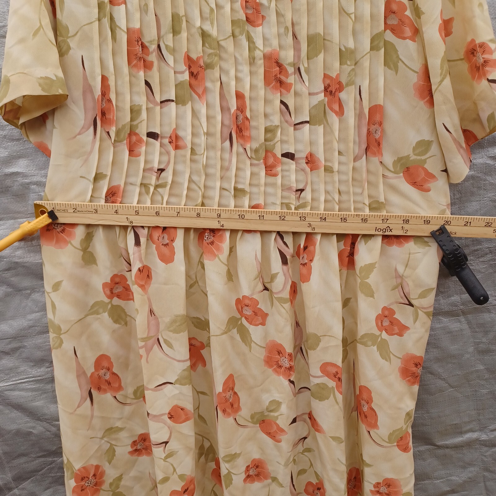 Vintage Lady Darian Dress 18W Cream Red Floral Tie Waist Tea Dress Shoulder Pads
