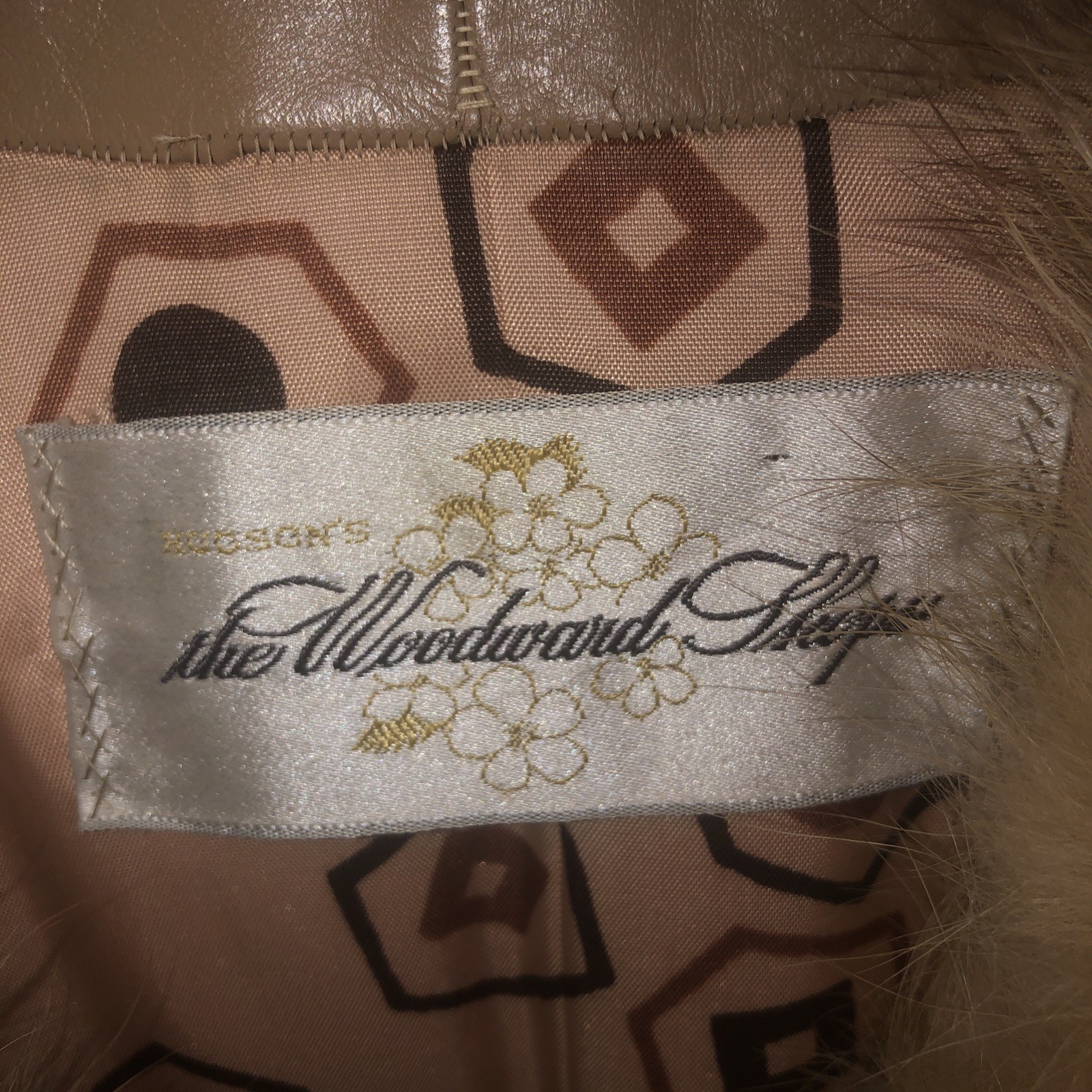 Vintage Tan Leather Trim, Fox Collar, Fur Coat. By J.l Hudson, Size Small 1970s