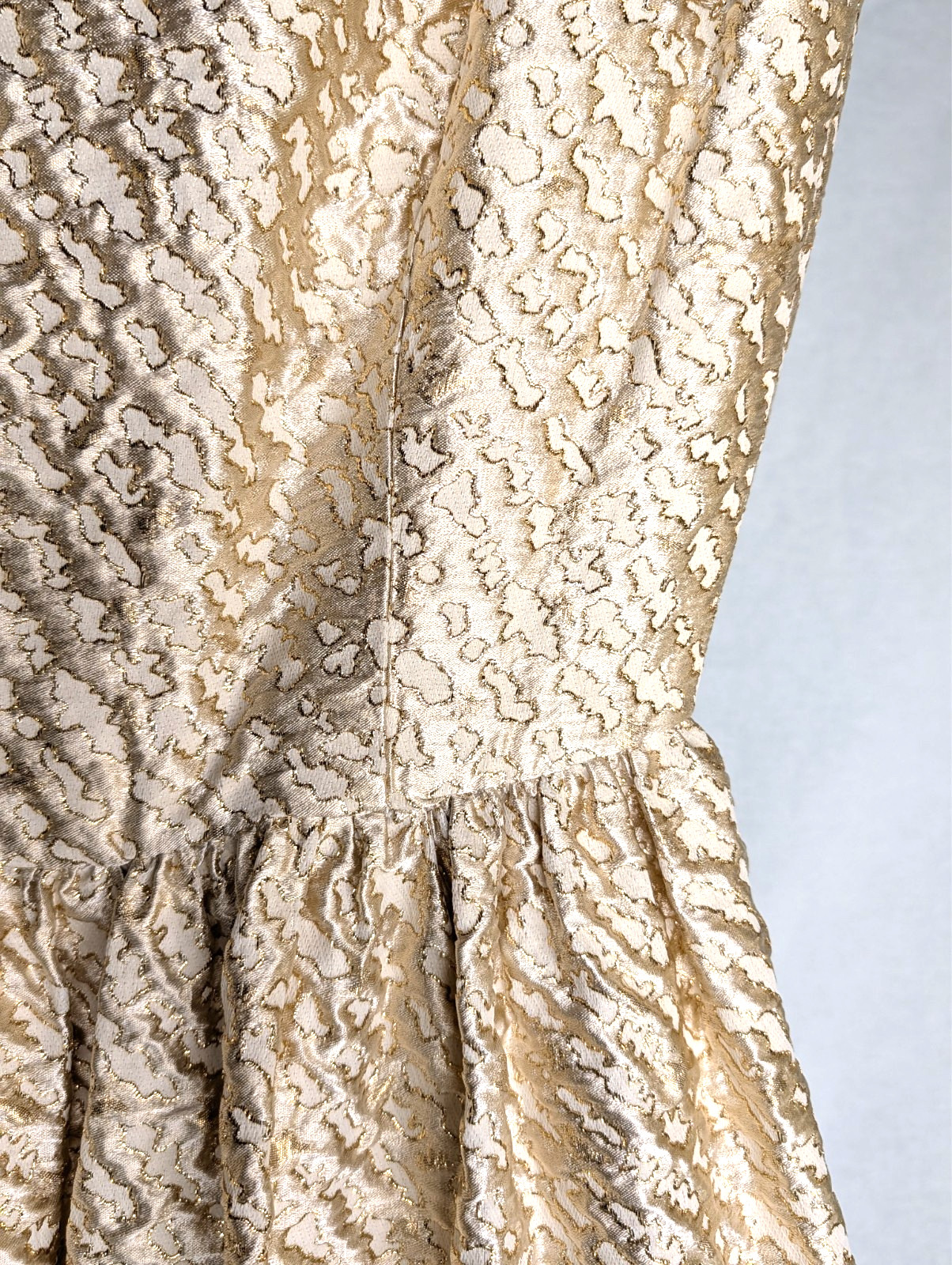 Gorgeous Vintage 1950s/1960s Gold Party Dress sz XS 24″ waist