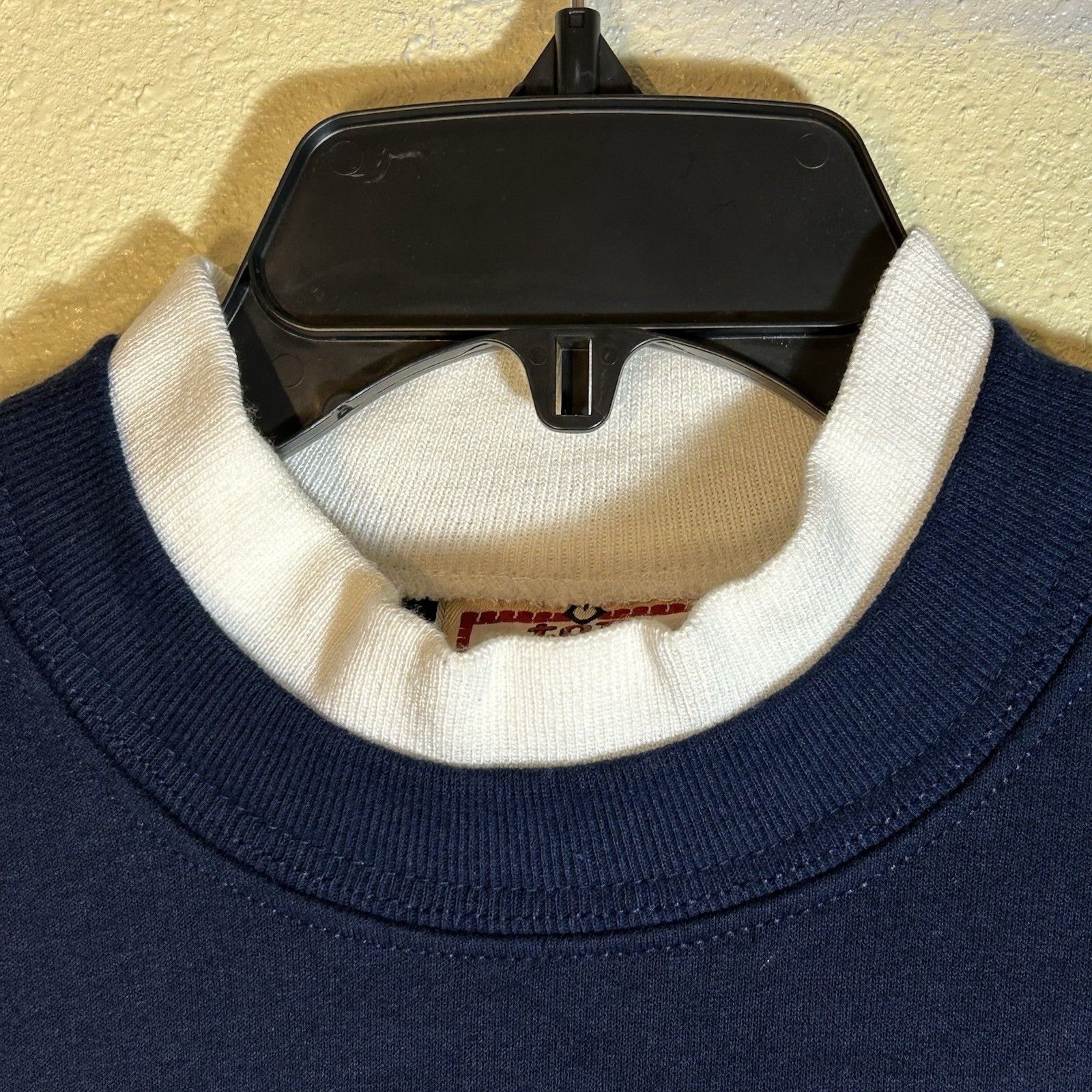 Vintage Top Stitch Womens Size L Embroidered Sweatshirt Blue Cottagecore Grandma