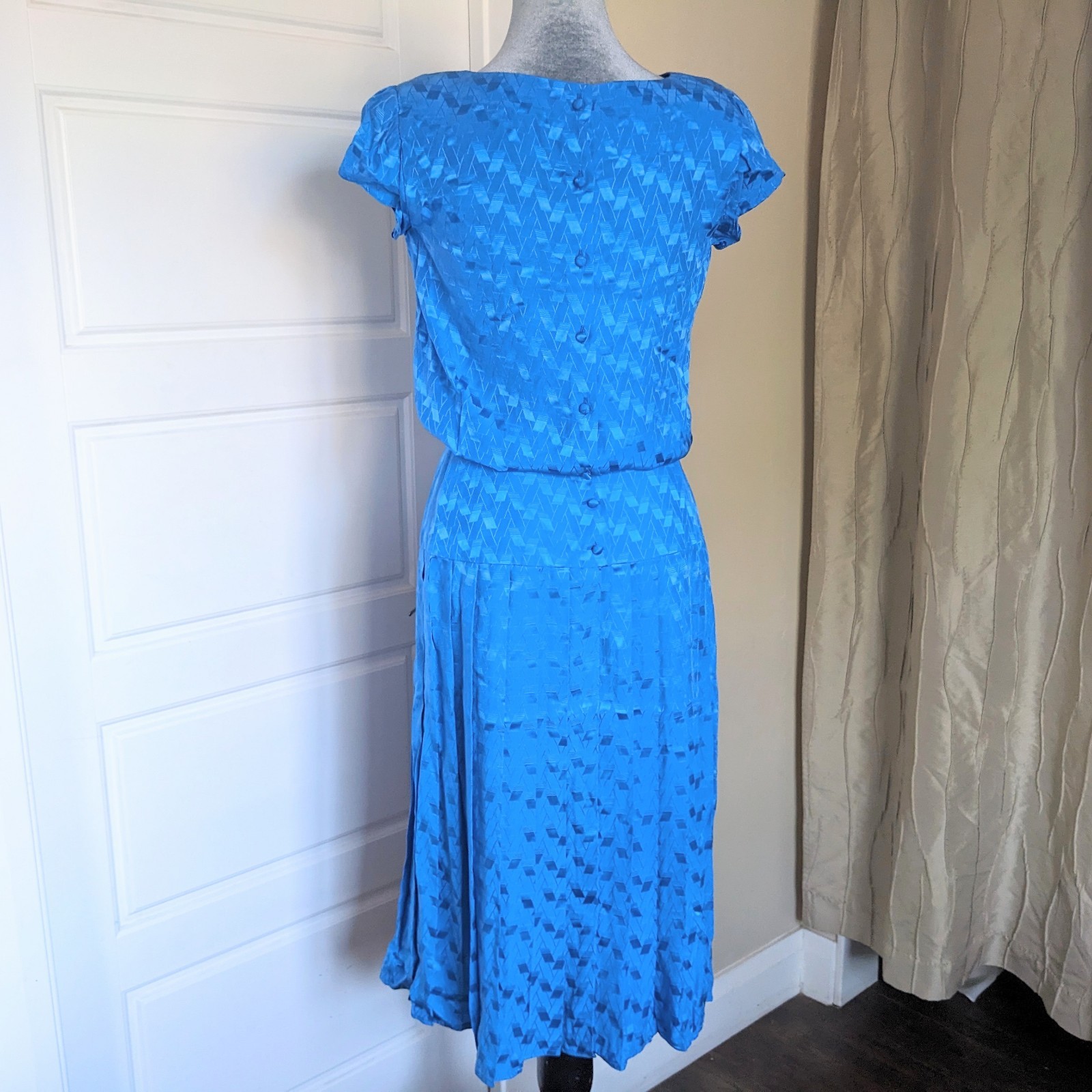 Vintage 80s Blue Silk Midi Dress Sz 4 Drop Waist Pleated Button Back Blouson
