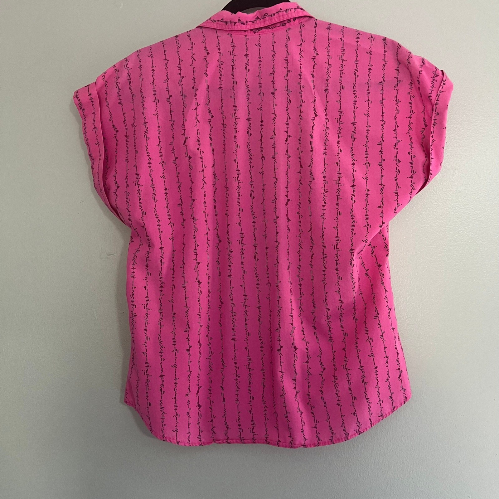 Vintage Grand Design Pink Geometric Stripe Button Up Blouse Short Sleeve Size 10