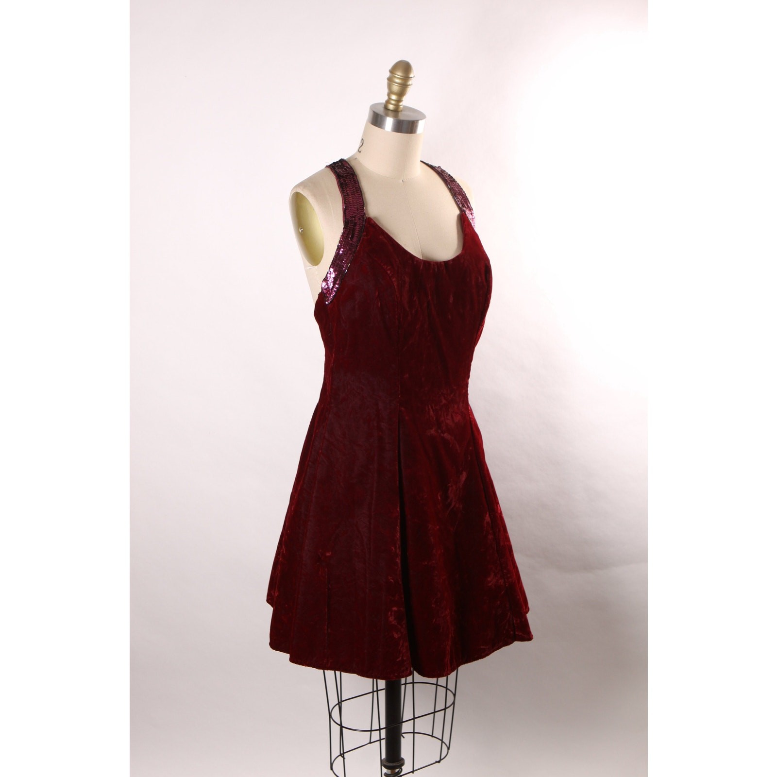 1980s 1990s Burgundy Velvet Beaded Flared Skirt Formal Prom Dress by De-Laru