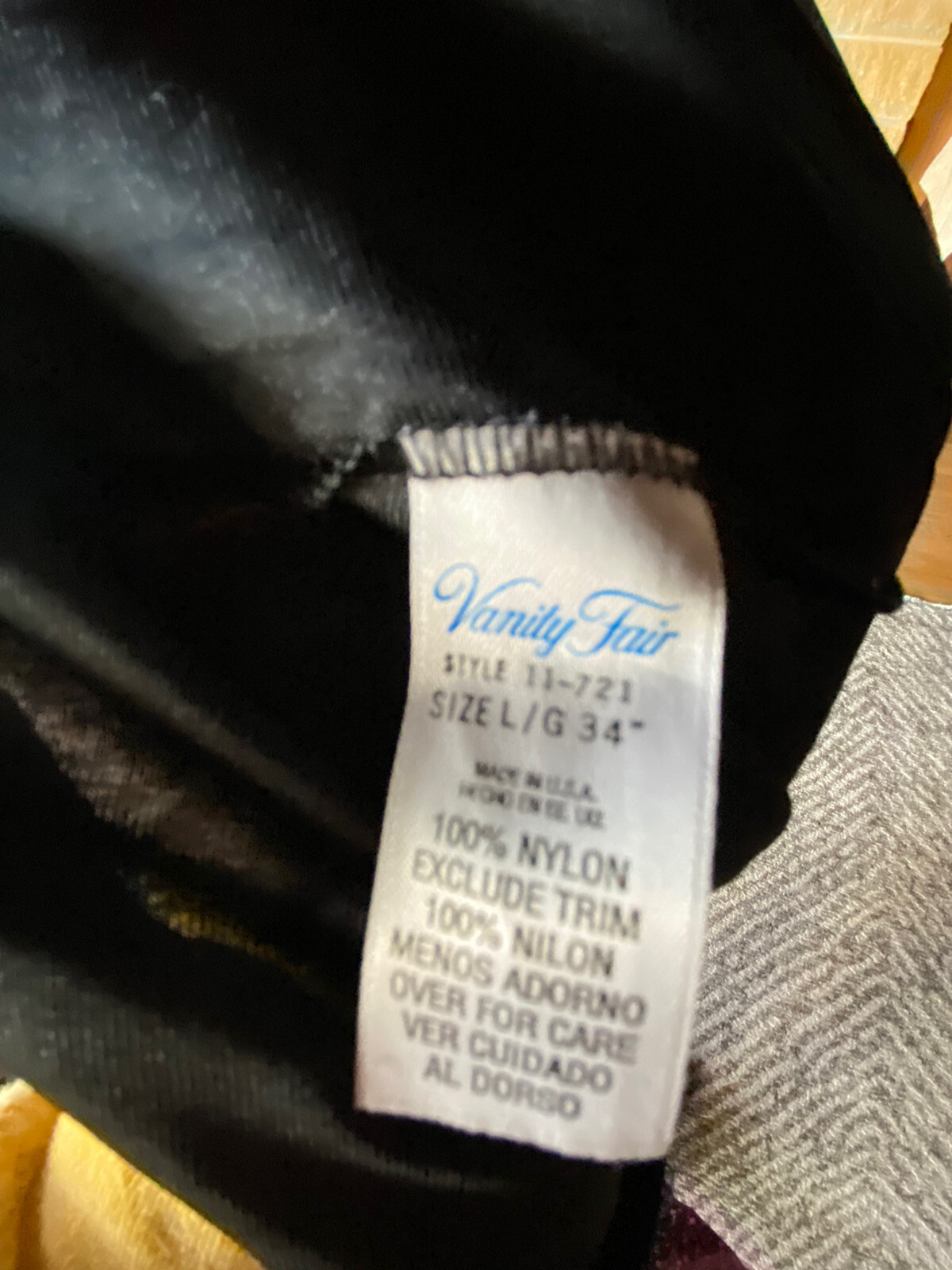 VANITY FAIR 11-721 BLACK Long satiny nylon A LINE half slip Large 35” Long Flaw