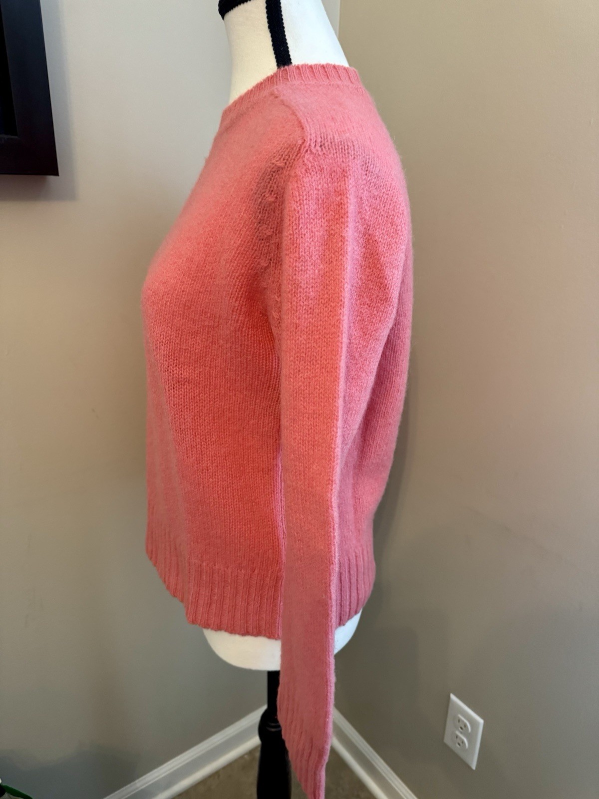 Vintage Hudson’s 100% Wool Sweater Pink Shetland Style Crewneck Hong Kong L