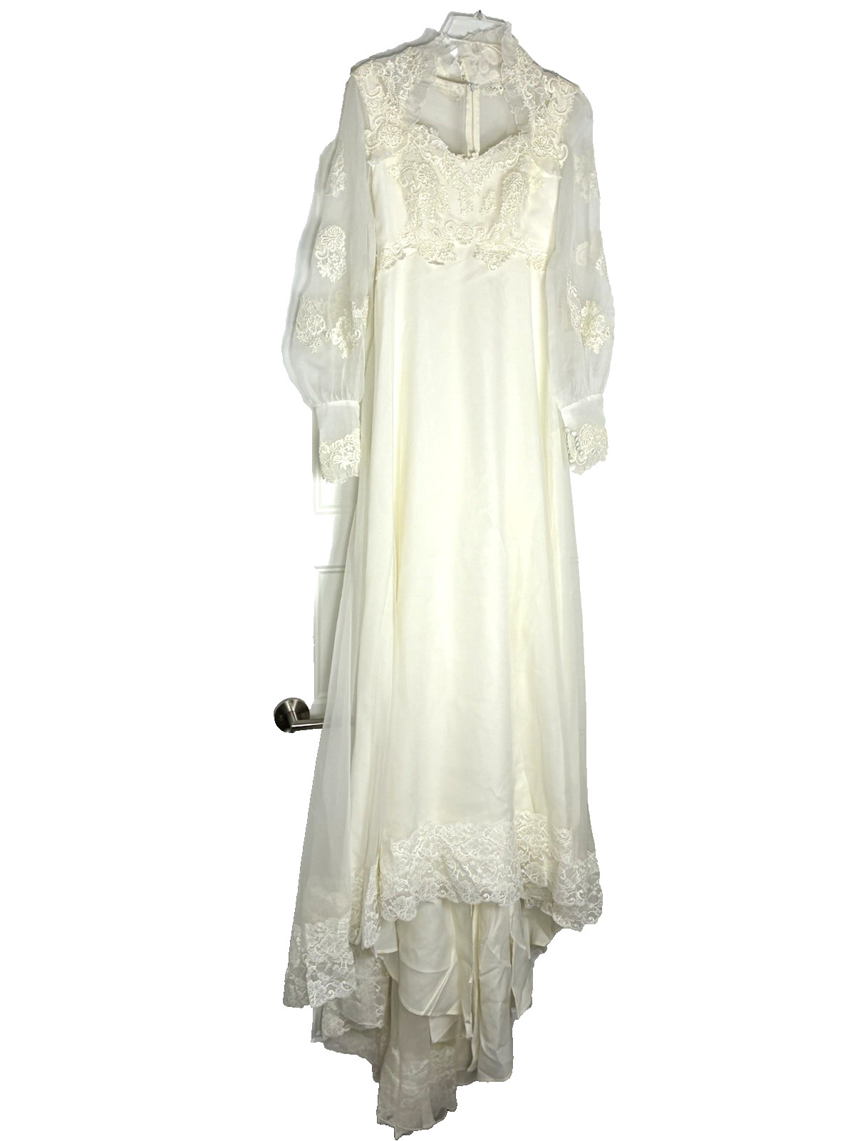 VTG ILGWU Victorian Wedding Dress Gown Sweetheart Neck with Train/Veil 8 Ivory