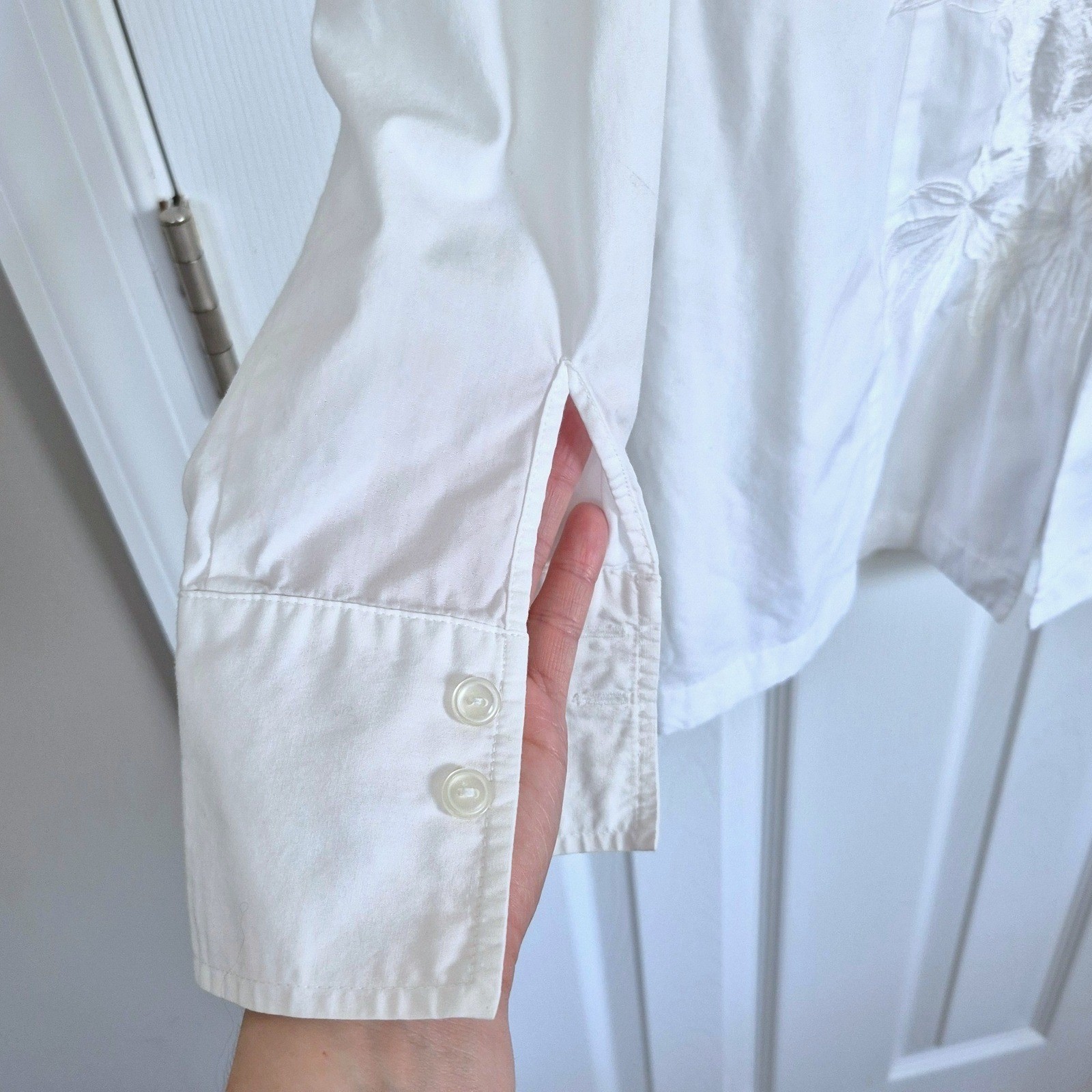 Vintage Puli white button down shirt floral embroidery women’s 12