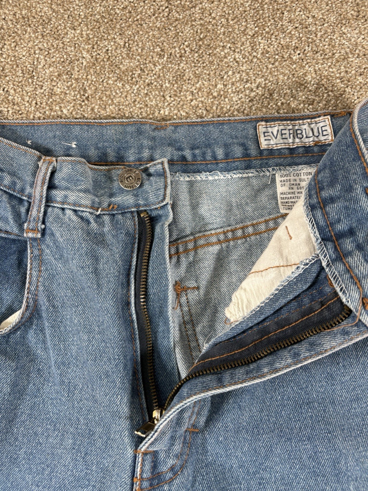 Vintage Ever Blue Womens Jeans W/ Puffy Paint Medium Wash Straight Leg Denim 90s