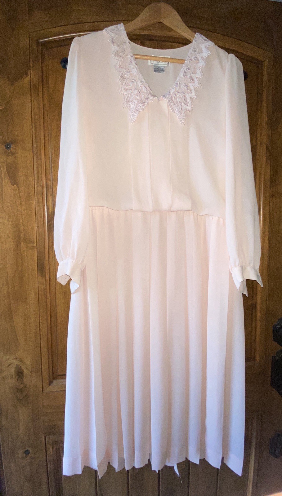 Vintage Liz Roberts Pink Dress – Size 10 – Made in Hong Kong
