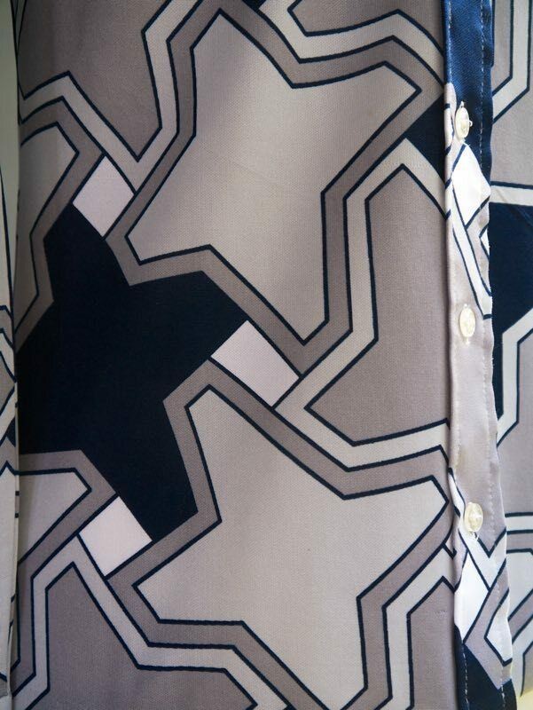 VTG 70s Disco Poly Dress Shirt Mod Hippie Geometric Graphic Gray Blue S M
