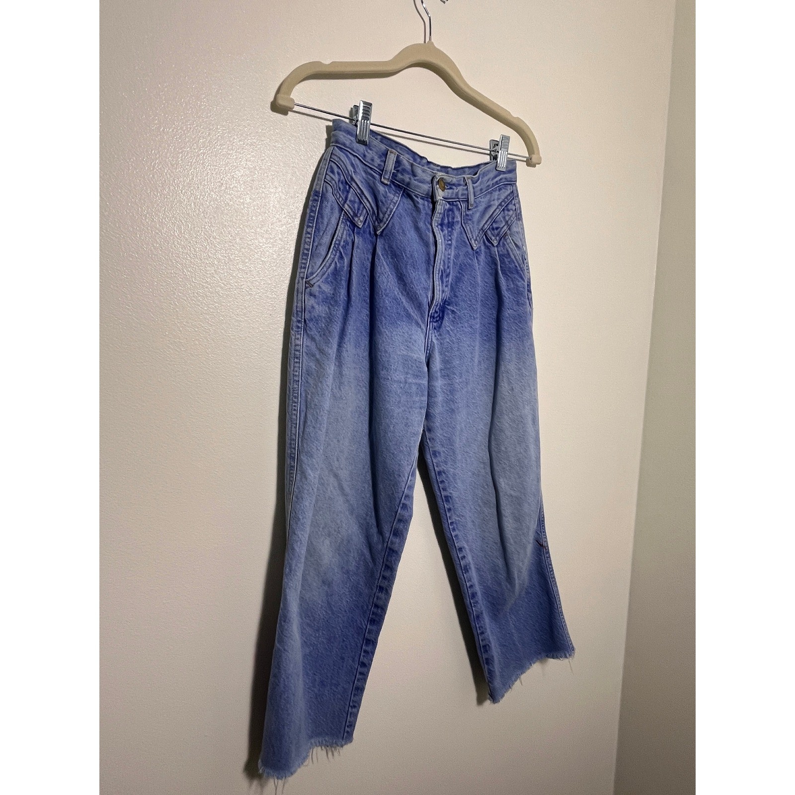 Vintage Rocky Mountain Clothing Co High Waisted Pleated Western Jeans Raw Hem