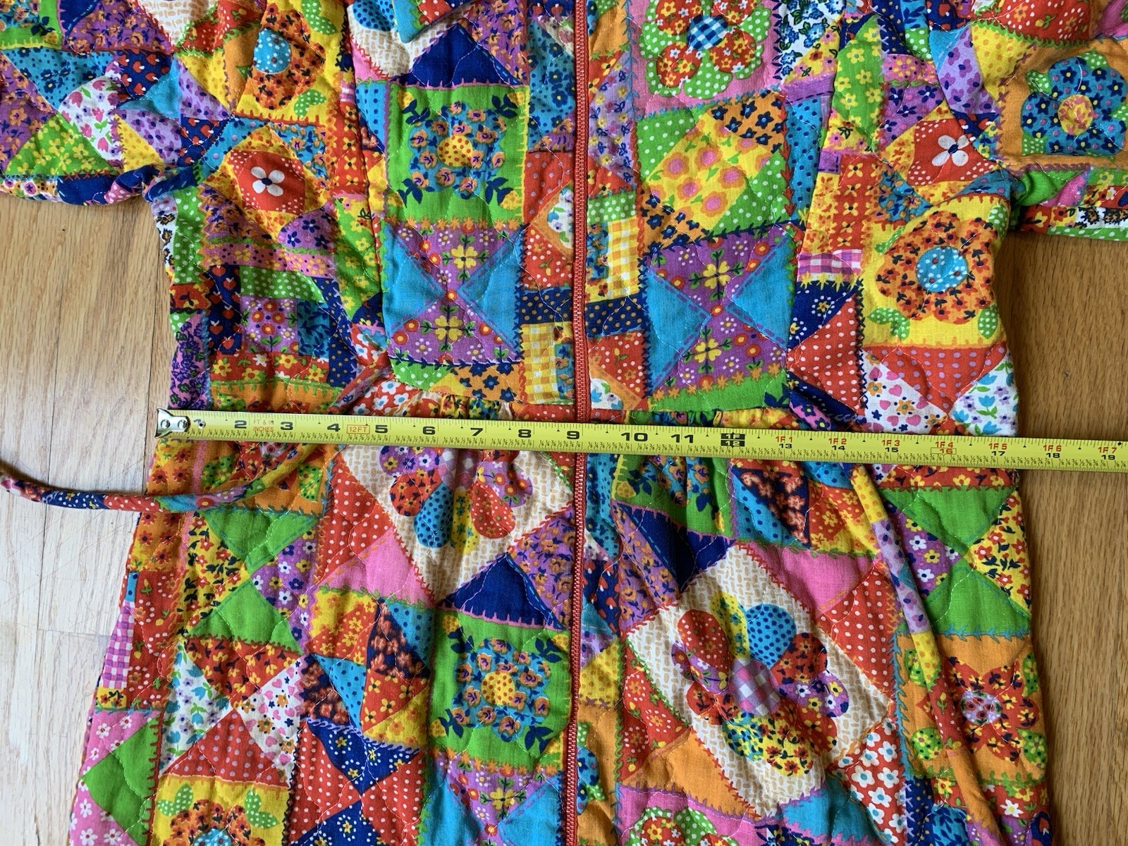 Vintage 1970s Patchwork Robe House Coat Cheater Quilt Psychedelic Funky Retro