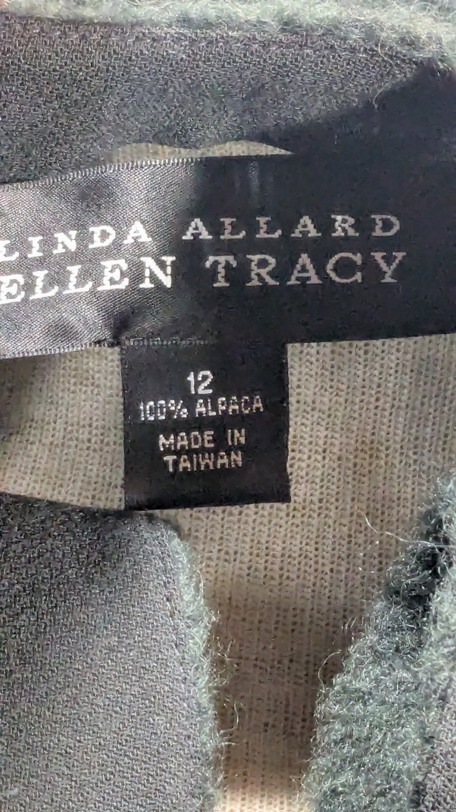 Ellen Tracy alpaca cardigan sweater women size 12 large 100% wool vintage top