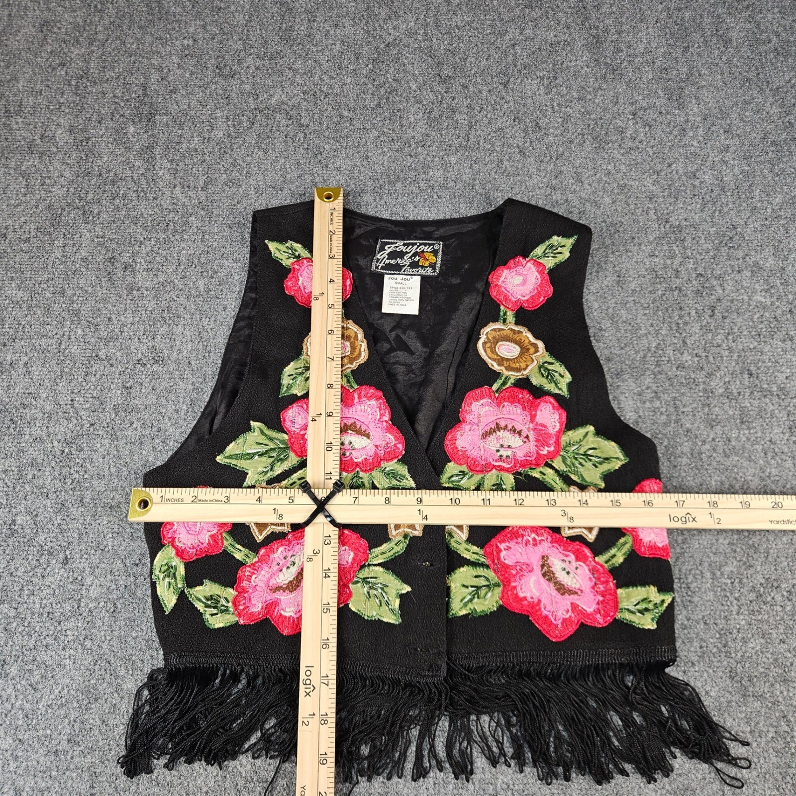 VNTG 90’s JouJou Black Floral Embroidered Fringe Vest Small Boho Western 00-742