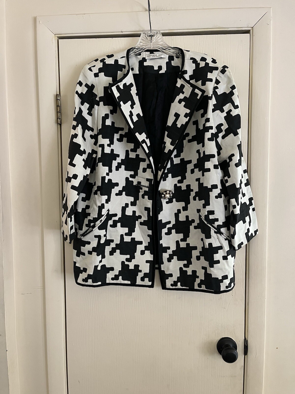 VTG Couture Geoffrey Beene Silk Old Money Houndstooth Blazer Embellished Button