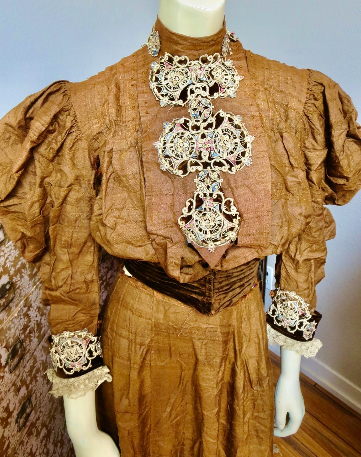 Antique Gibson Girl Brown Silk Two Piece Dress Mutton Sleeves High Neck