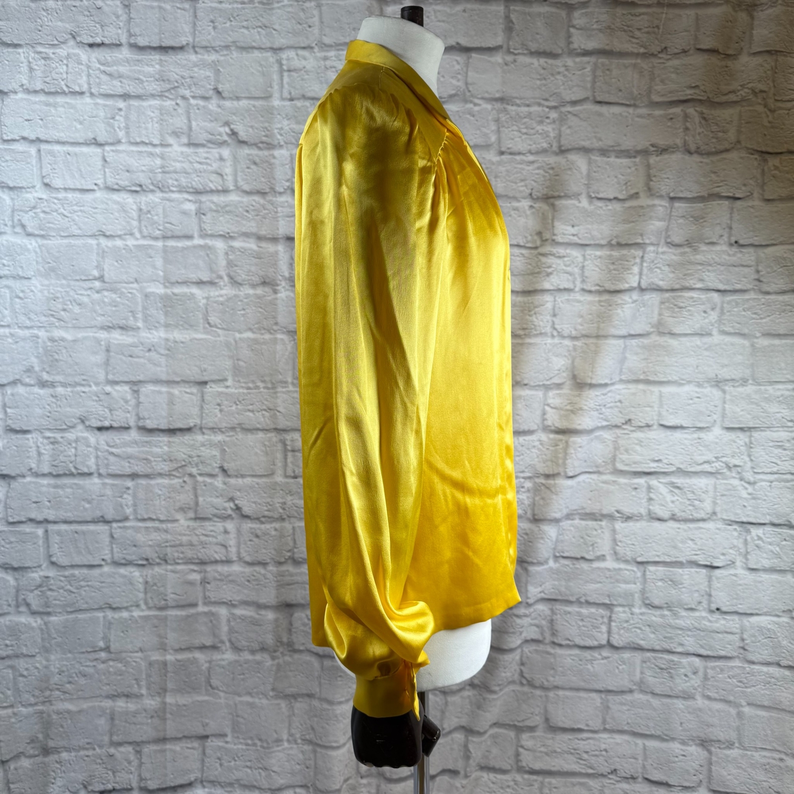 VTG Roberto Avolio Yellow Silk Women’s Blouse And Scarf Made In Italy Sz 42 US 6