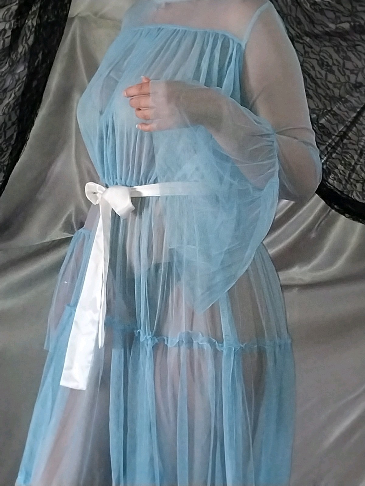 VTG NYLON BABY BLUE OPAQUE SHEER RUFFLES LAYERS TIER BELL SLV SWEEP NIGHTGOWN 48