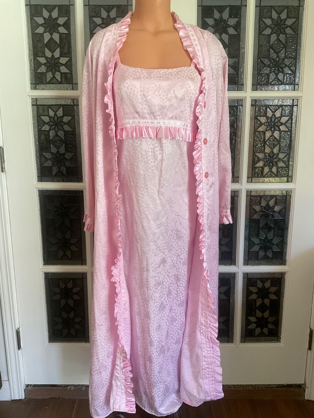 VTG Pink Satin Peignoir Nightgown Robe Set Heart Design Ruffled Trim