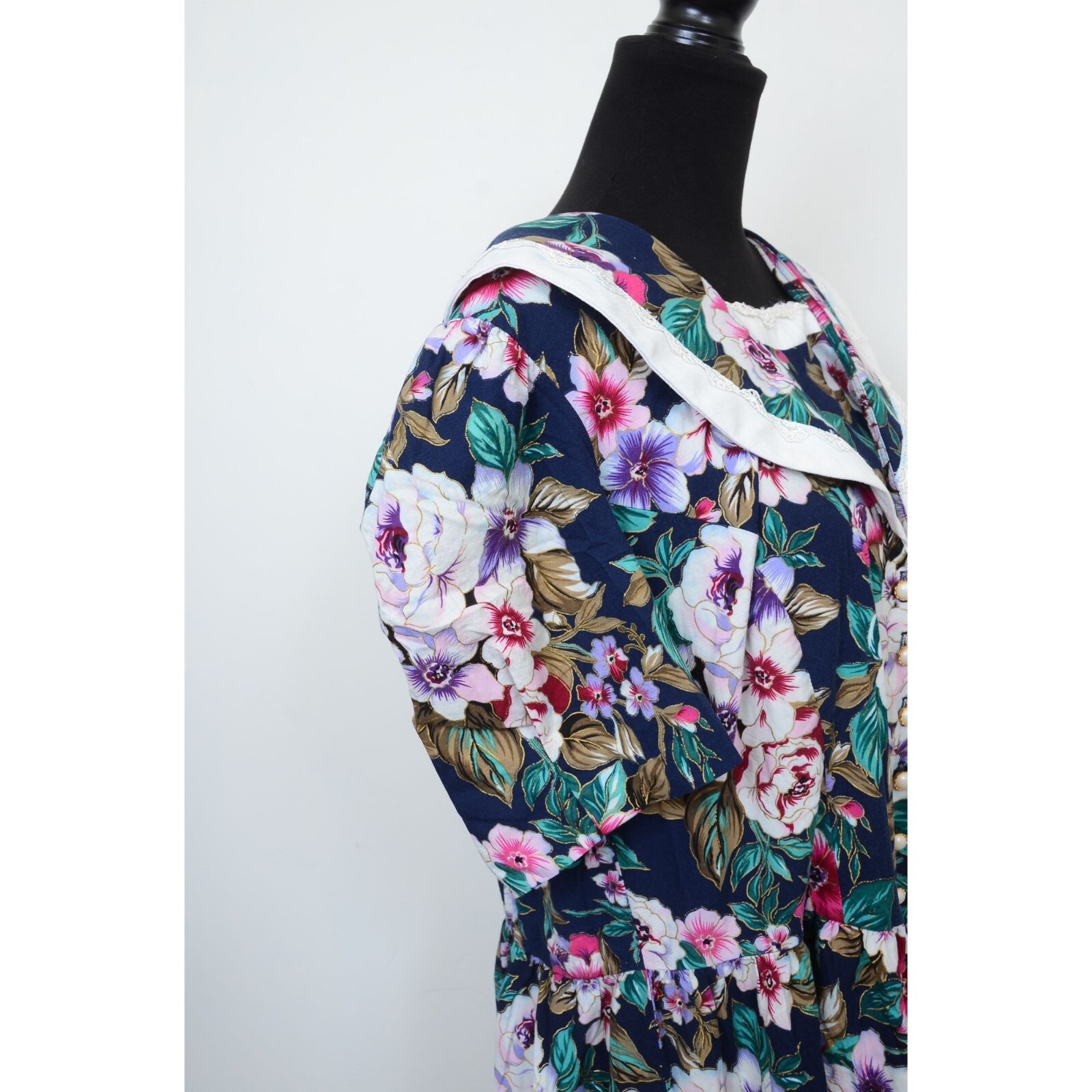 Vintage 80s Lisa II Women’s Plus Size 20P Petite Floral Lace Prairie Dress