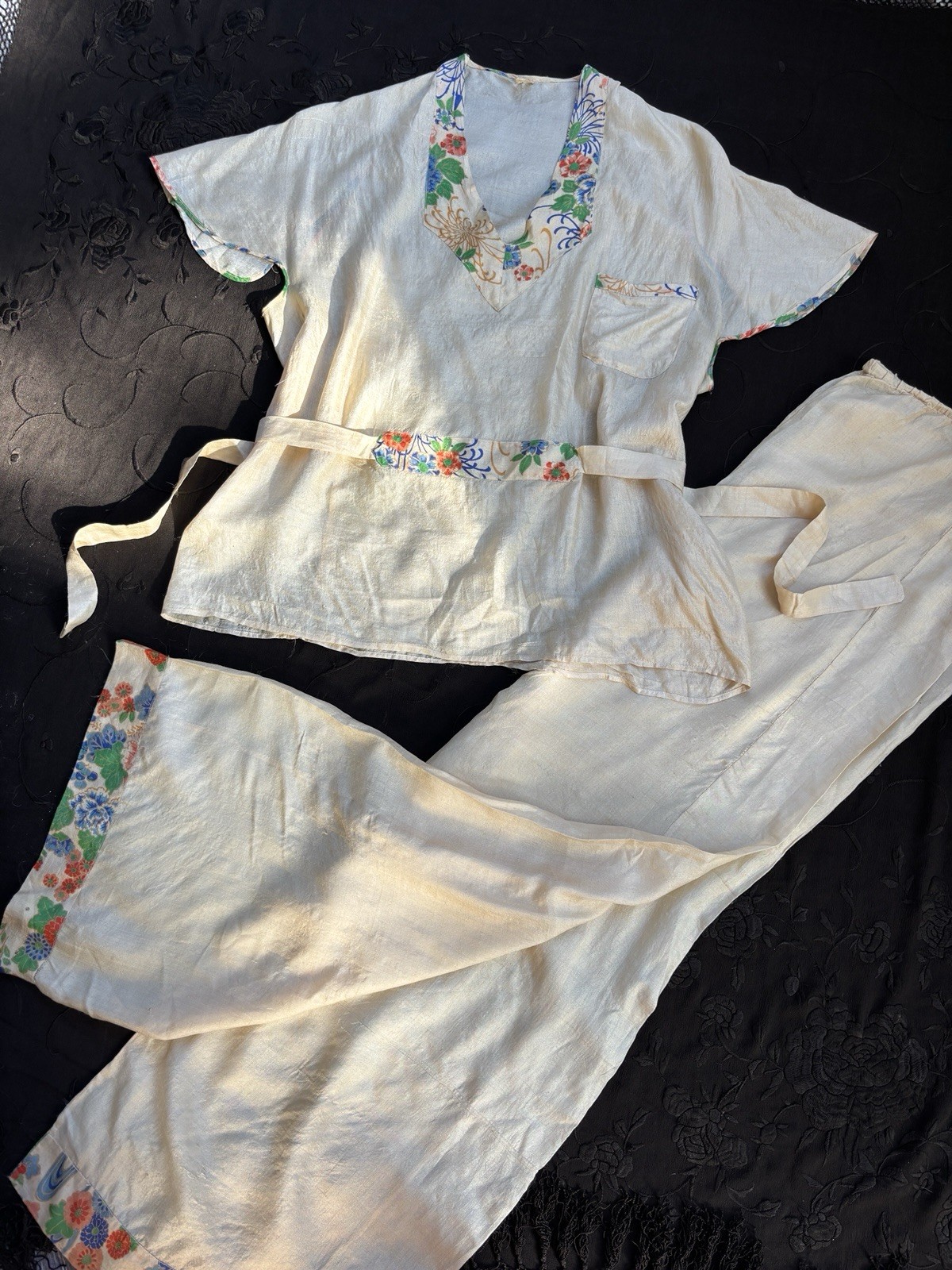 1920s Pongee silk 2pc set flutter sleeve blouse & pants beach pajamas loungewear
