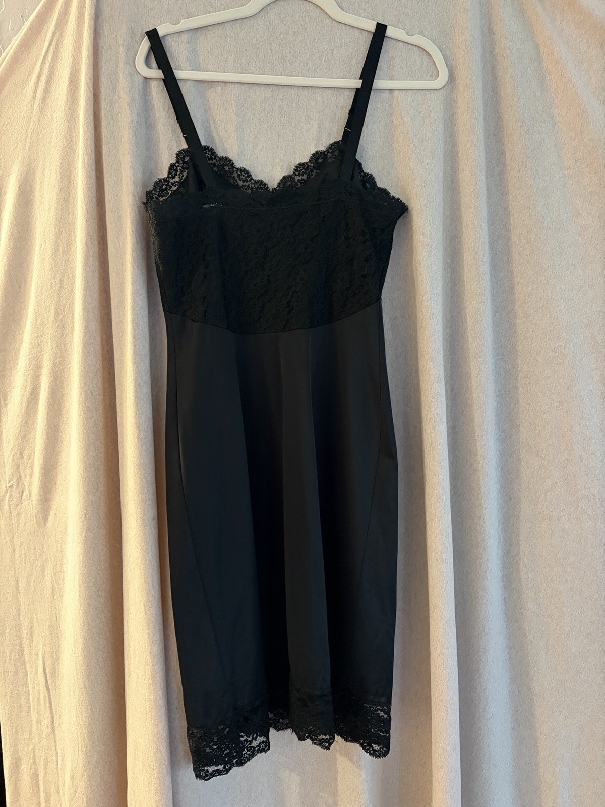 Vintage Adoria 1960’s Black Slip With Lace – Approx Size 34 Small