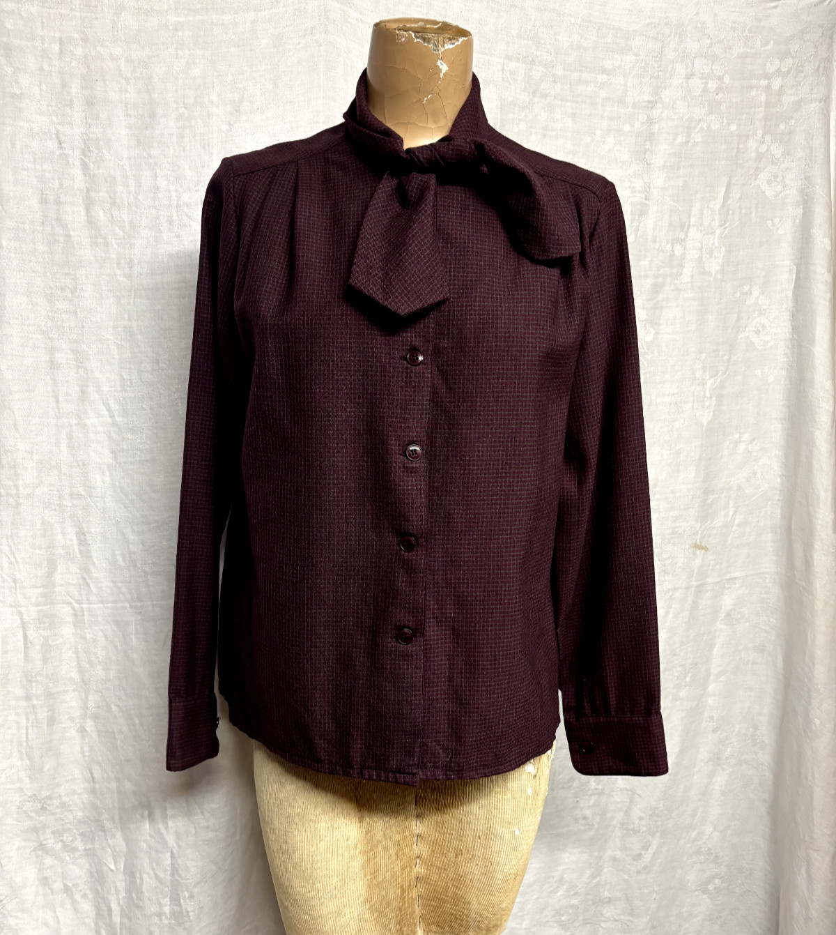 Women’s Vintage 1980s Gerard Darel of Paris Wool Top Blouse Neck Tie