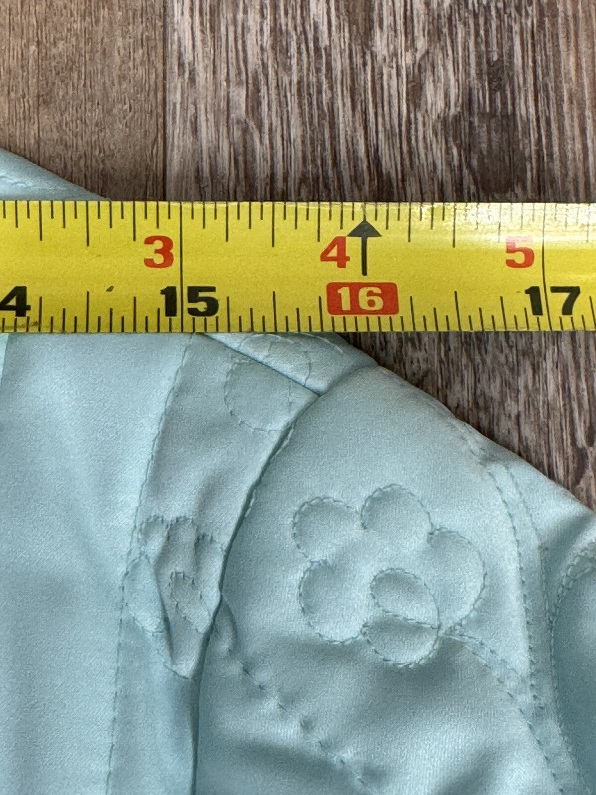 Vintage House Coat Quilted Blue Large Snap Closure *Read Description* Bedroom