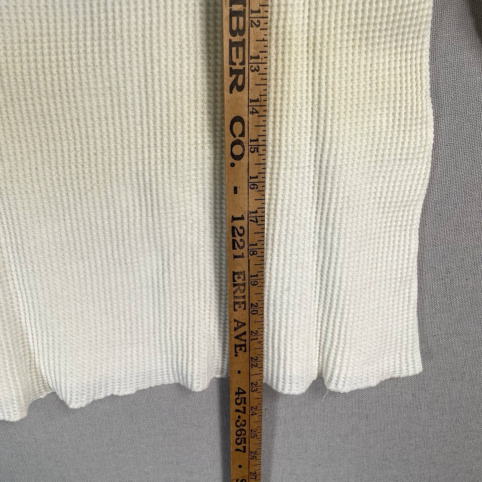 VINTAGE 50s 60s Sears Thermal T Shirt Womens Size Medium Waffle Knit Cotton Flaw