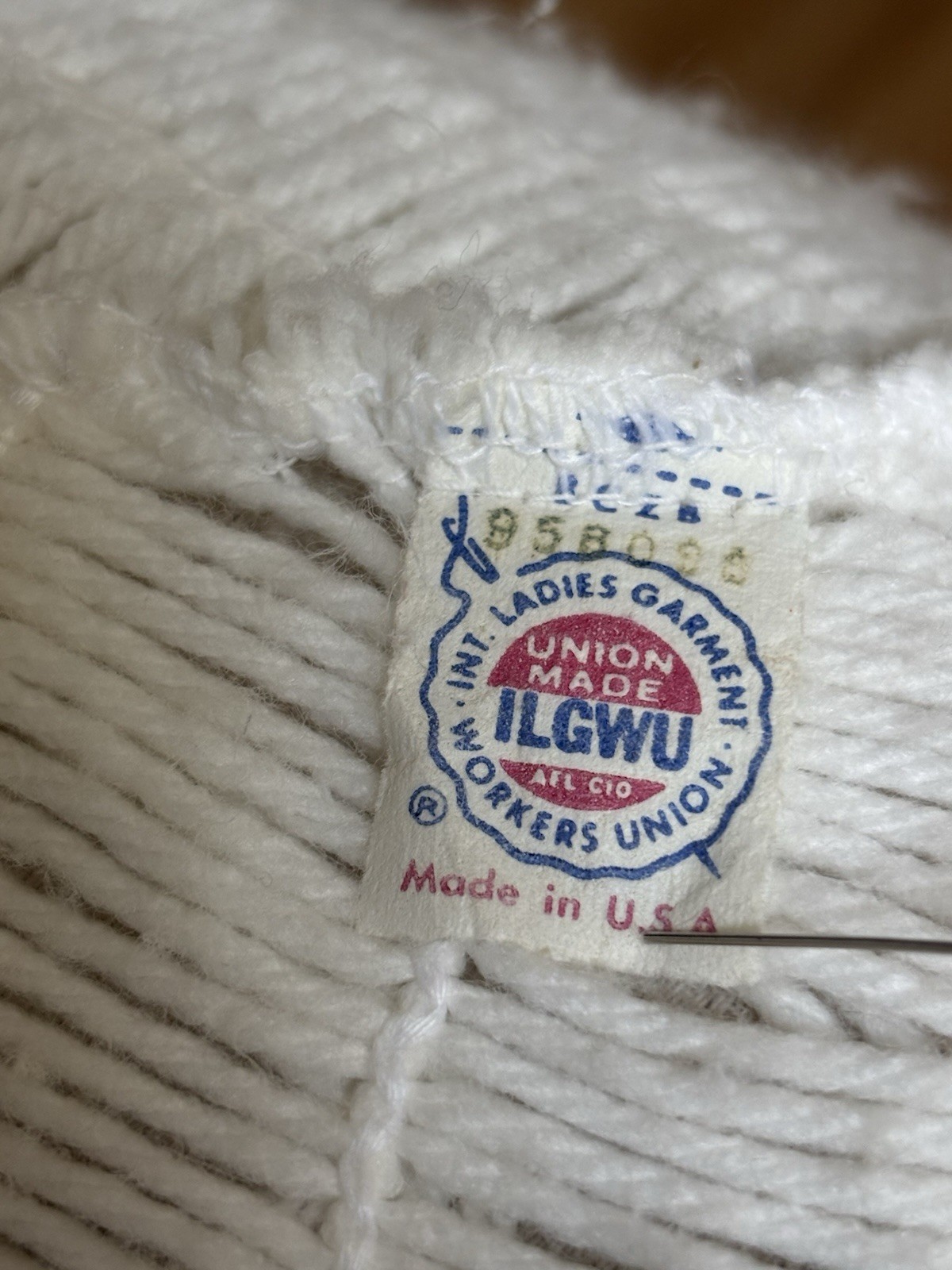 Vintage 70s ILGWU Union Made Ivory Fringe Shawl Wrap Textured Knit USA