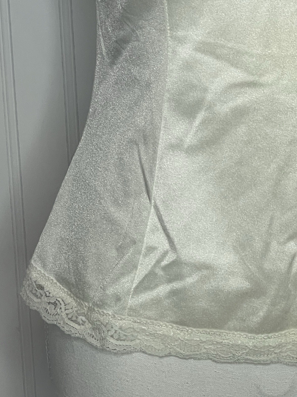 Vintage AJ Schneierson Lace Trim Beige Lingerie Camisole Women’s Size 10 / 32