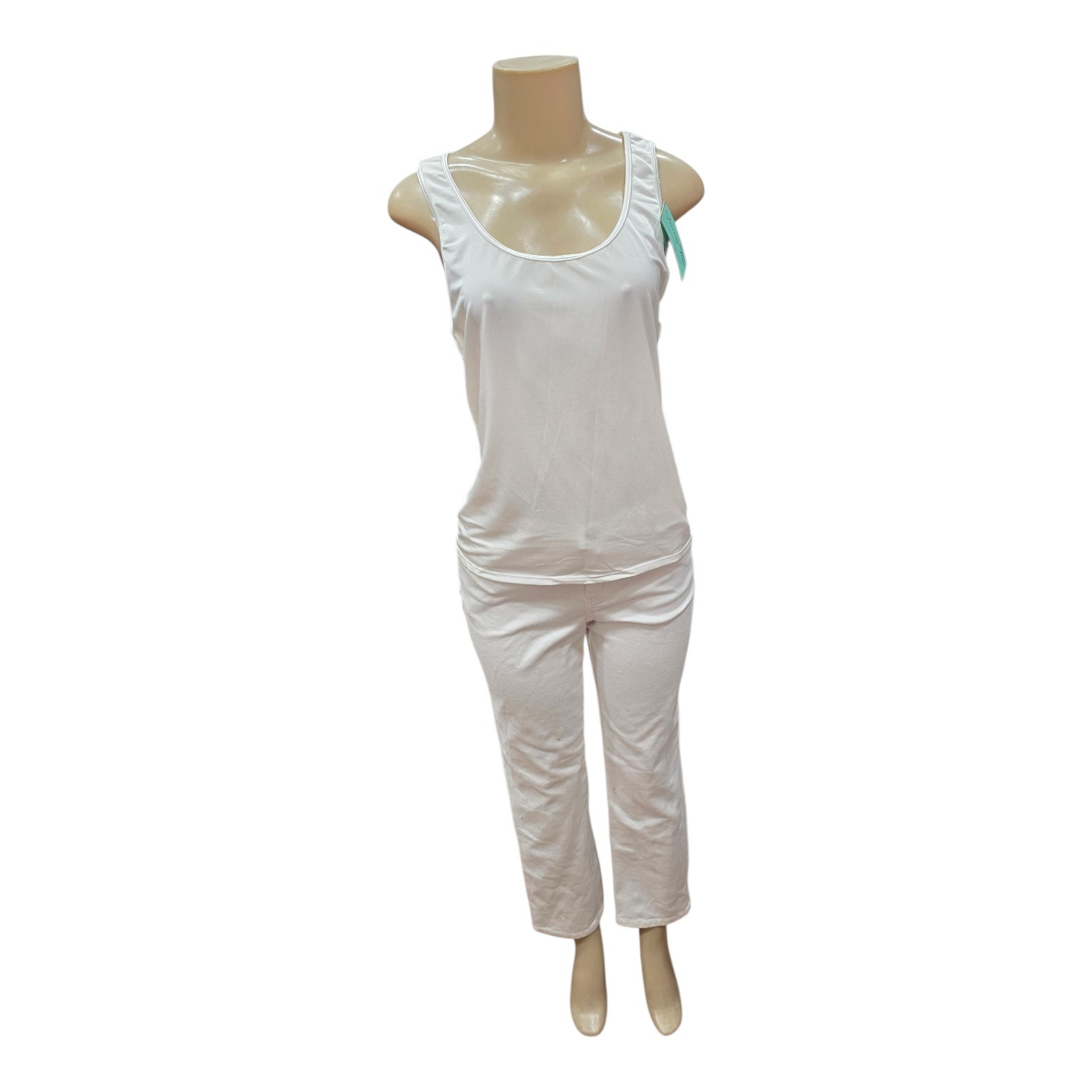Vanity Fair Illumination Tank Top Cami White Large 42 NWT Style 19-107 Stretch
