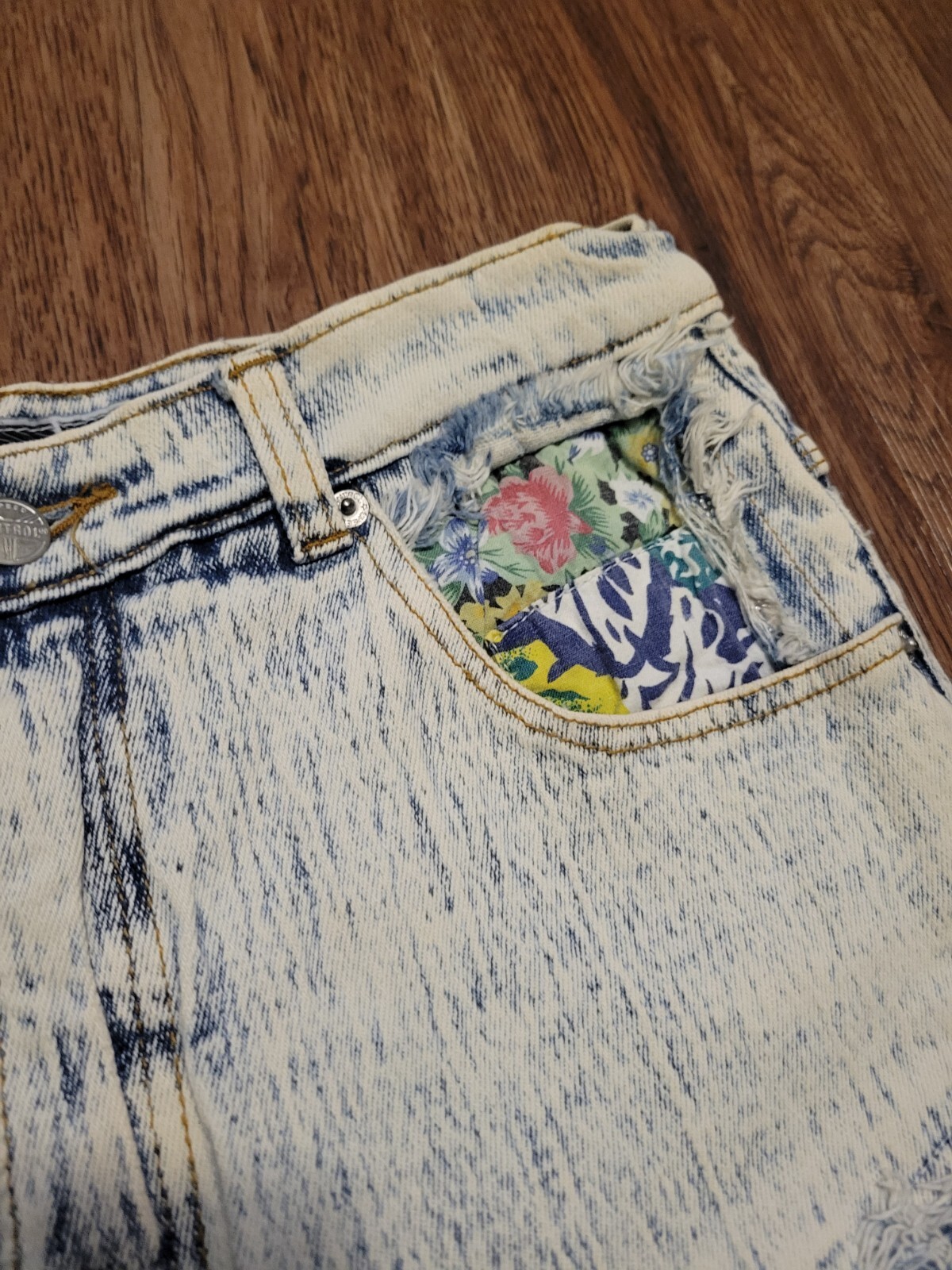 Vintage 90s Acid Stonewashed Jeans Speed Denim Sz 11/12 Frayed Patch Stretch 80s