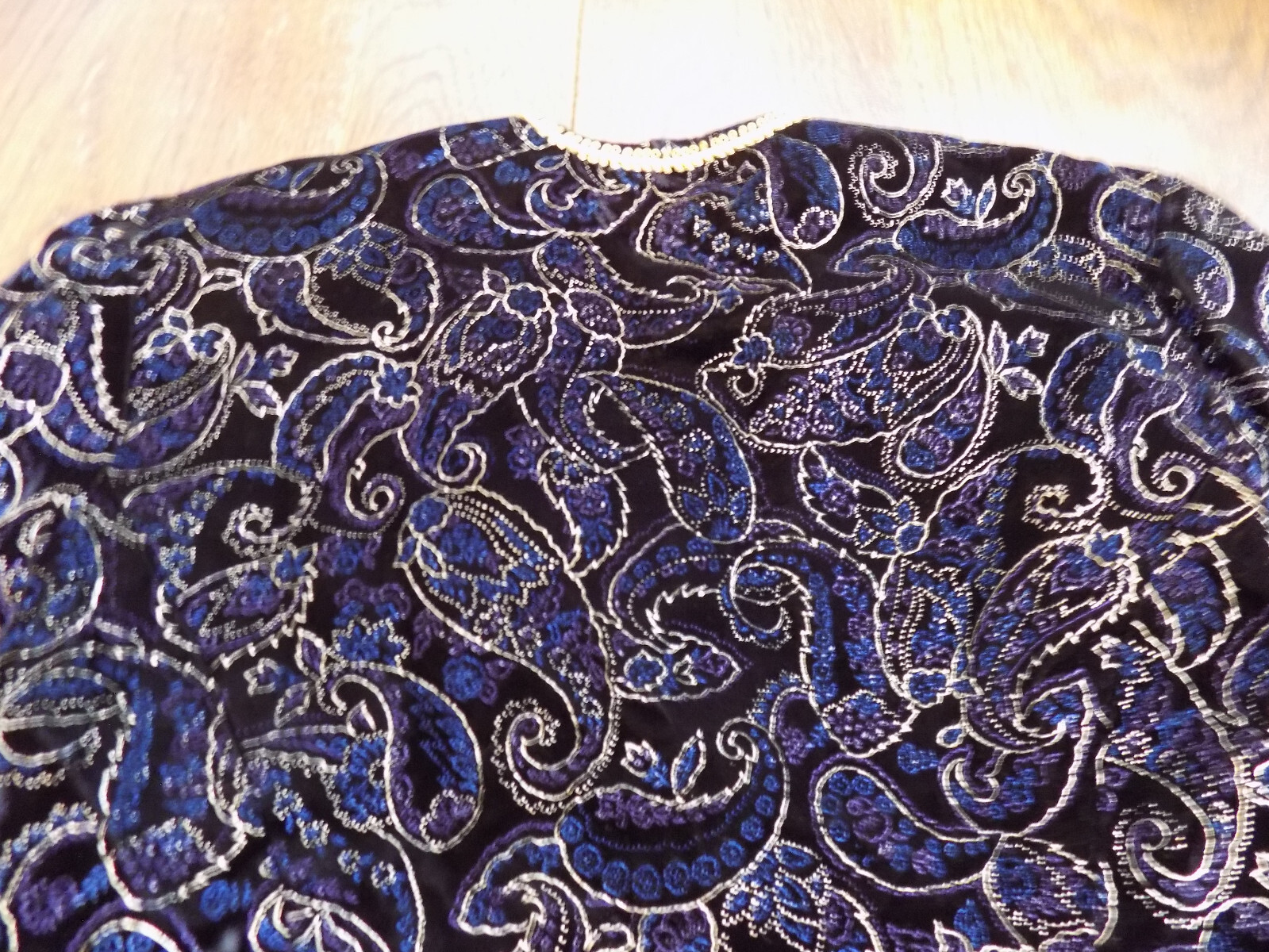 Vtg Velvet Black Brocade Jacket Blazer „braided” Buttons Gold ribbon Trim sz S