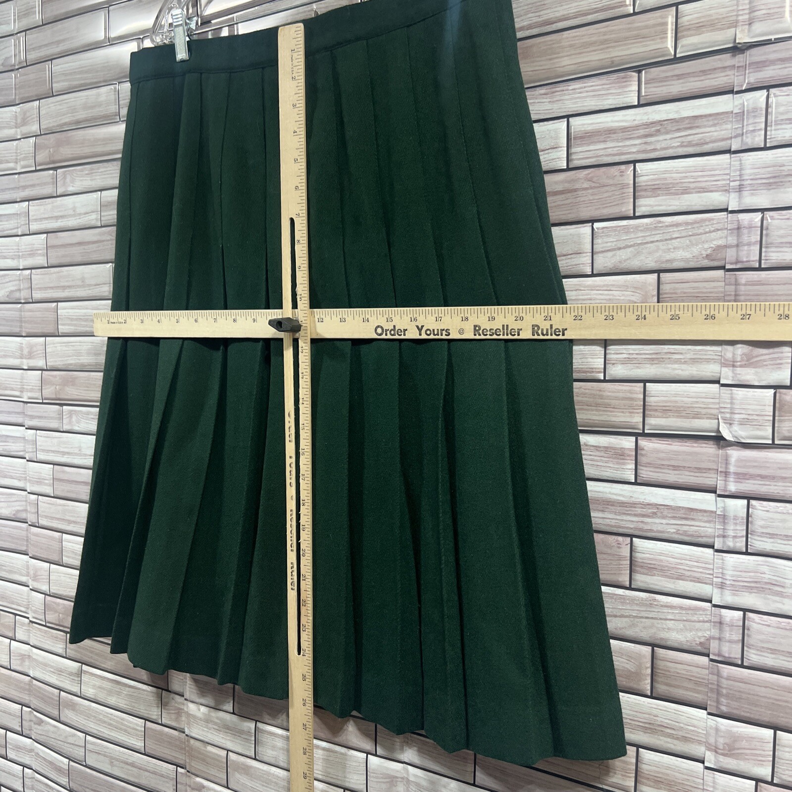 Wardrobe Maker 100% wool womens green jacket blazer pleated skirt 80s Vintage