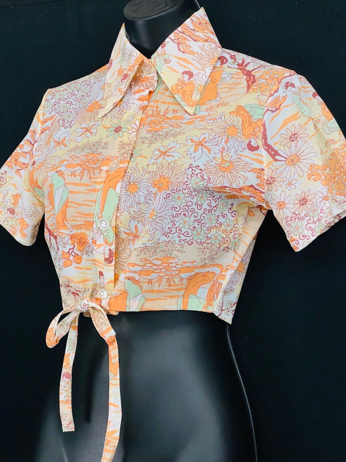 Vintage 1970s novelty print crop top geisha ladies white orange blouse tie waist