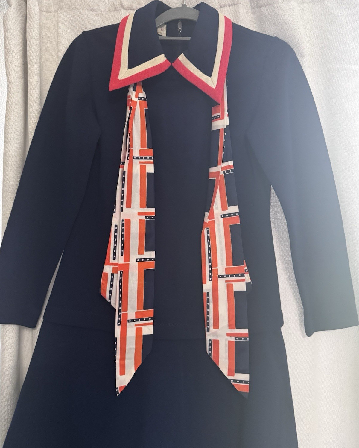 R & K Knits Navy Geometric Knit Long Sleeve Dress Scarf Tie Red White Orange