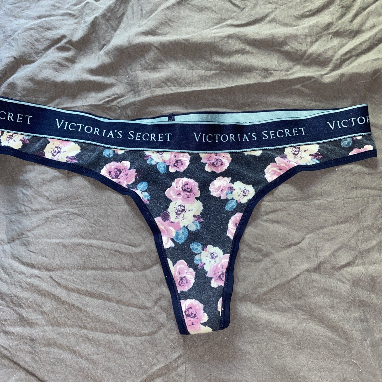 Vintage PINk/ Victoria’S Secrets Thong/string PANTIES#83497