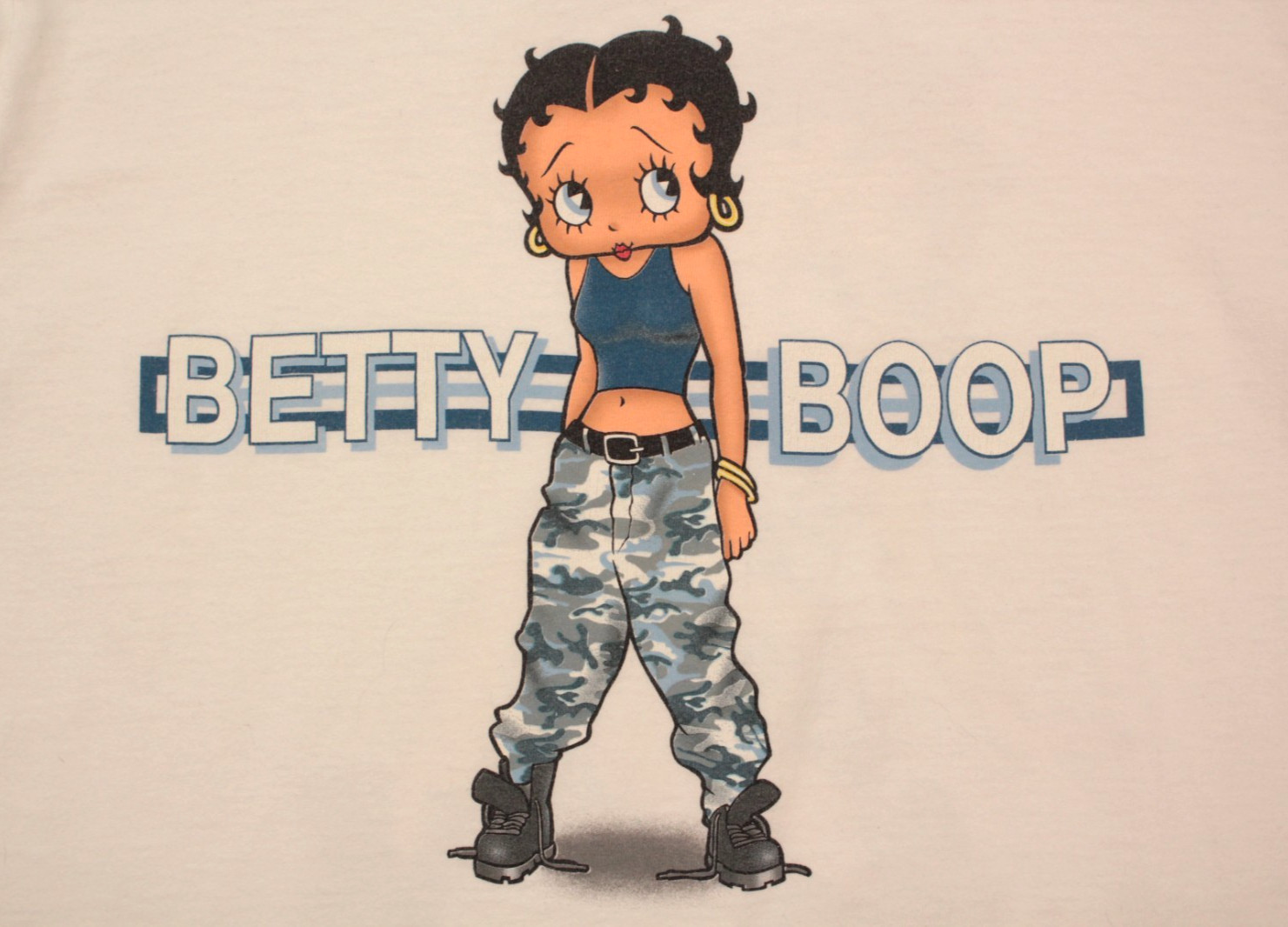 VTG Women’s 90s White Betty Boop Military / Camo Girl T Shirt / Tee Sz M 1990s
