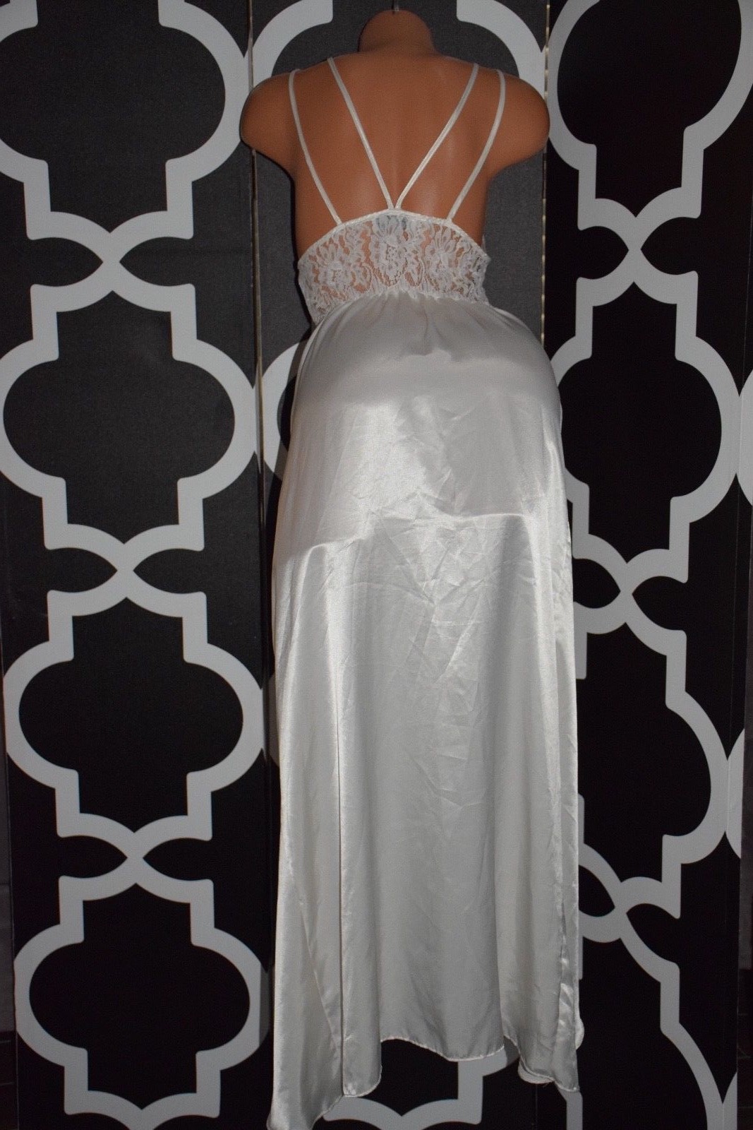 Vintage Jessica Lynn Collection Nightgown Shiny Satin Lace Wedding Bride Gown M