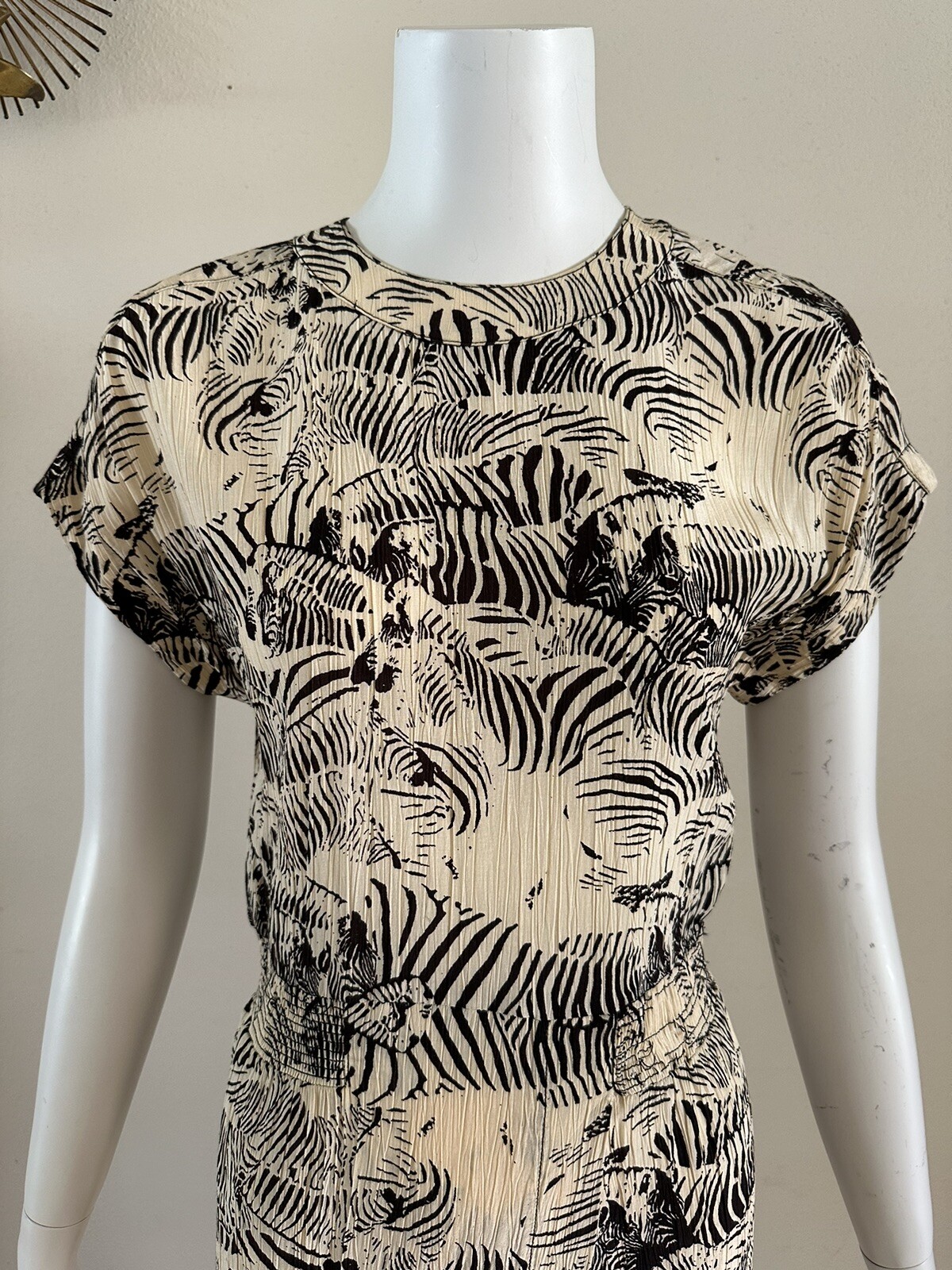 1980s Liz Claiborne Dresses Petites Crinkle Rayon Dress Zebra Print Safari 6 VTG