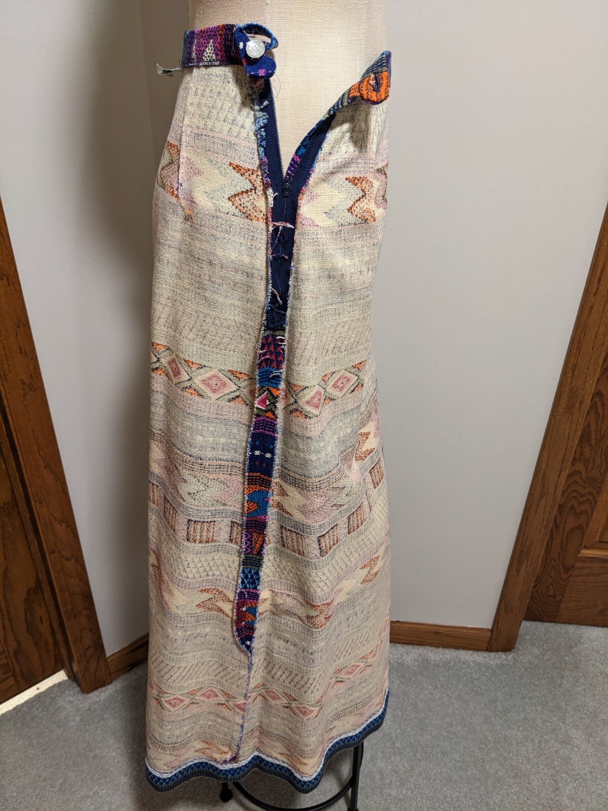 1960-70s maxi skirt vintage patterned vivid bright boho retro