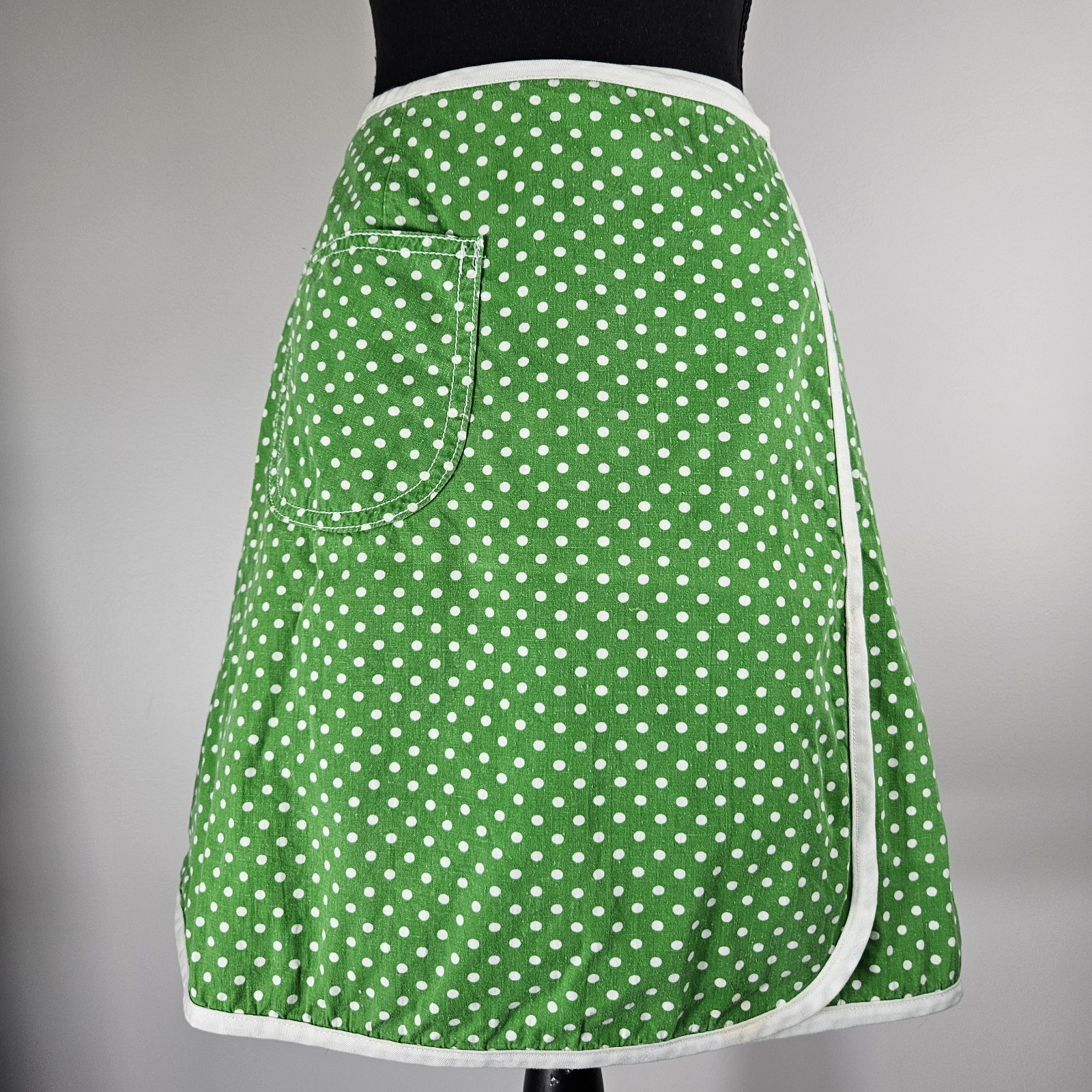 RETRO VINTAGE 1970S AUSTIN HILL *REVERSABLE* WRAP SKIRT GREEN POLKA DOT/ STRIPES