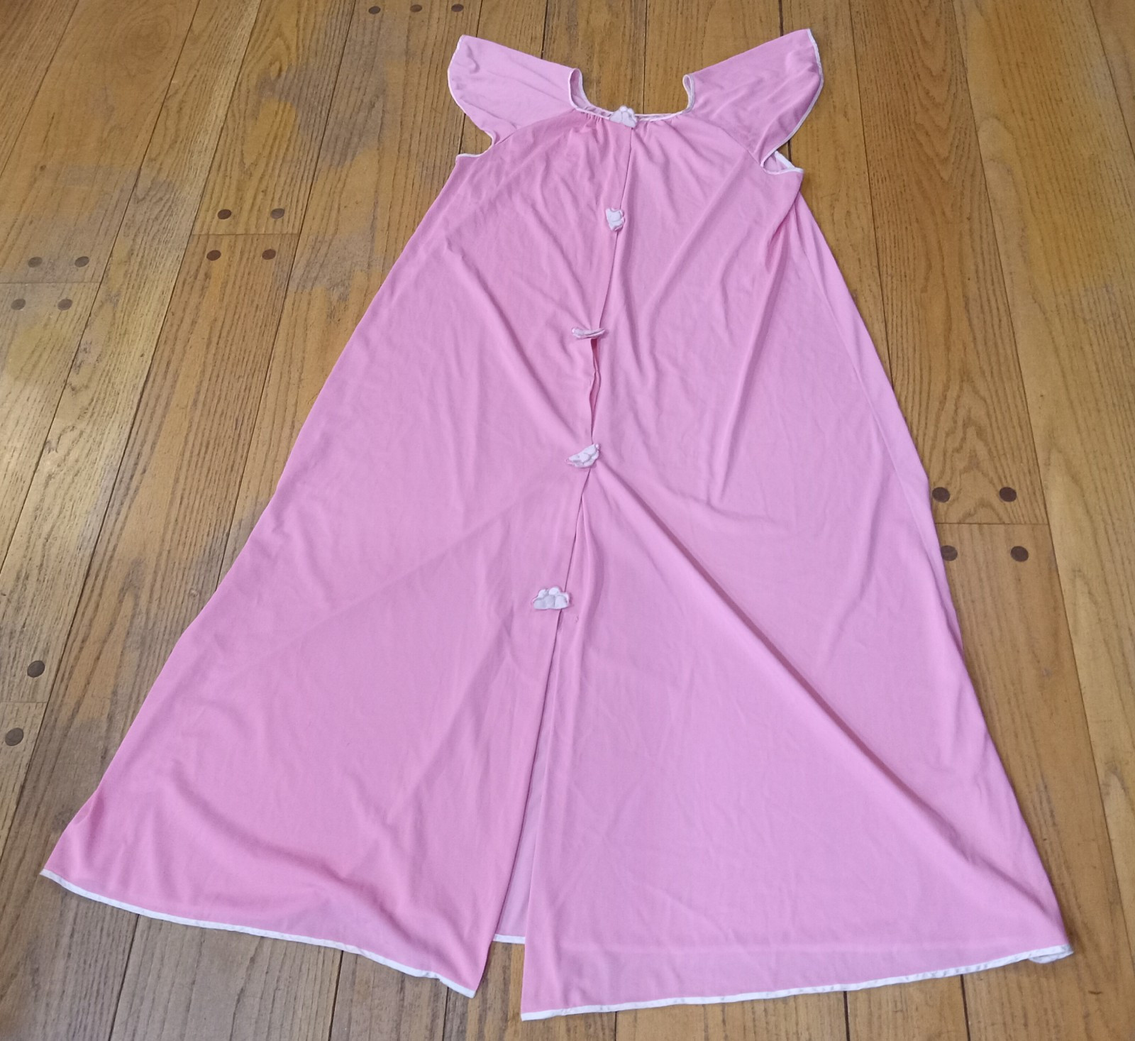 Vtg 60s 100% Pink Nylon Peignoir Nighty & Robe Set Floral Snap Covers Sz M USA
