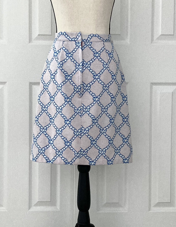 Vtg 70s Pink Skirt White Rope Print Polyester Back Zipper Size XS Waist 23.5”