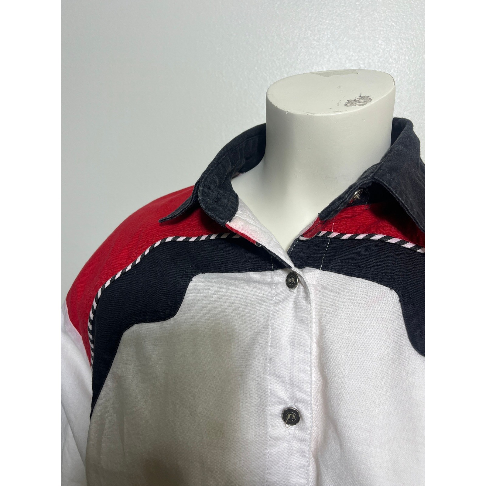 Adobe Rose Vintage 1994 Western Colorblock Button Down Shirt Red White Black