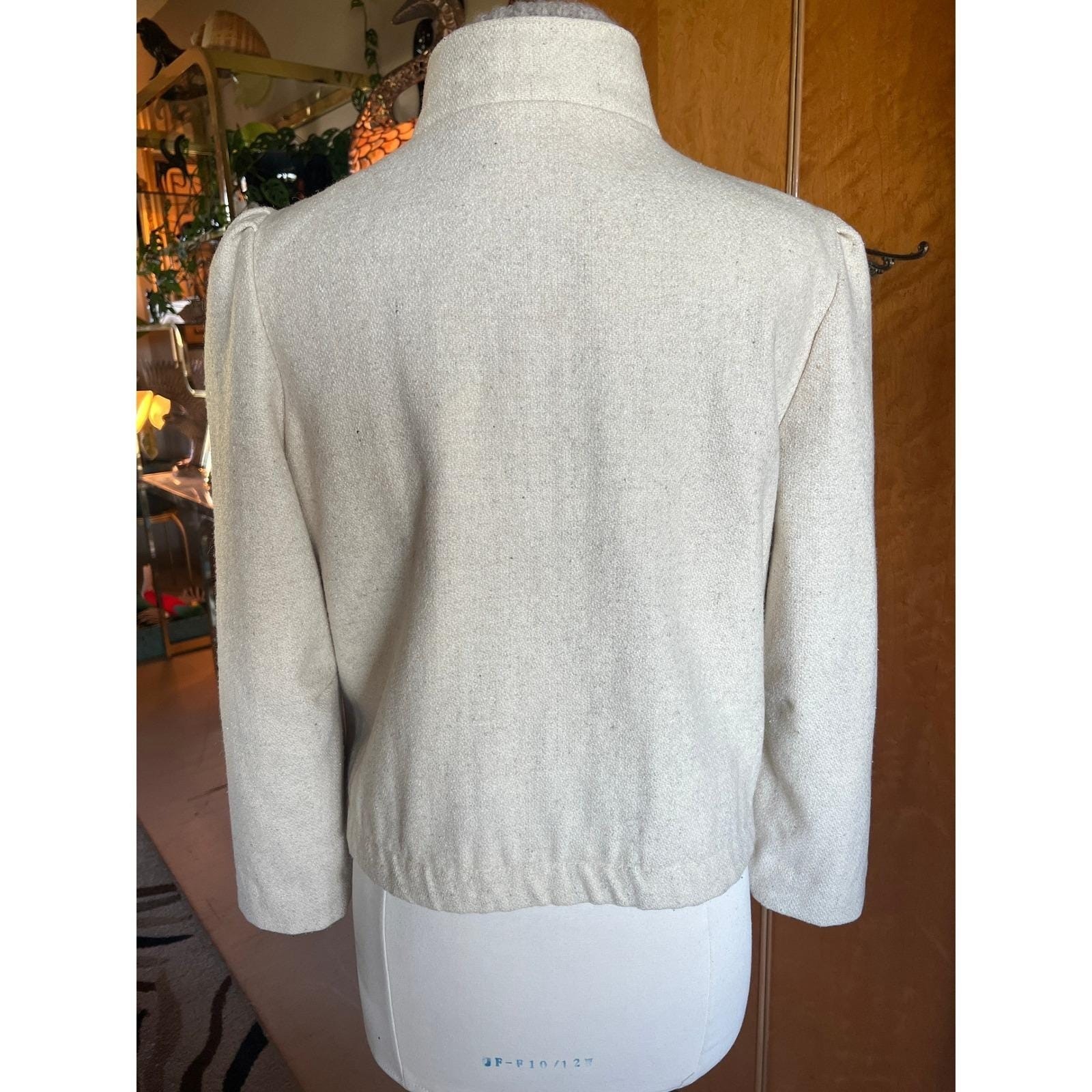 Vintage 70s Cream Wool Pleated Sunburst Jacket Puff Shoulder Quiet Luxury